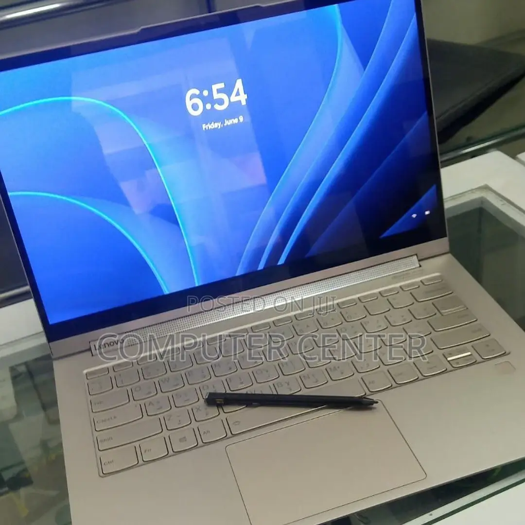 New Laptop Lenovo 12GB Intel Core I7 SSD 512GB