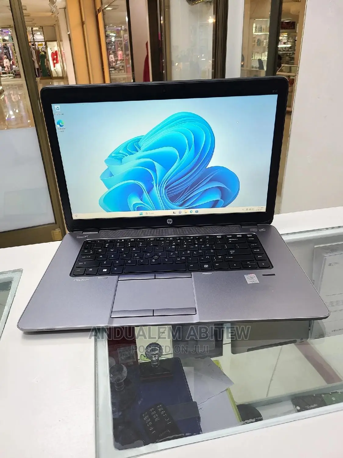 New Laptop HP EliteBook 850 G1 8GB Intel Core I5 SSHD (Hybrid) 500GB