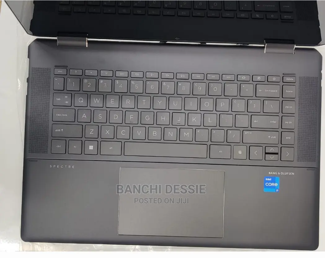 New Laptop HP Spectre 16GB Intel Core I7 SSD 512GB