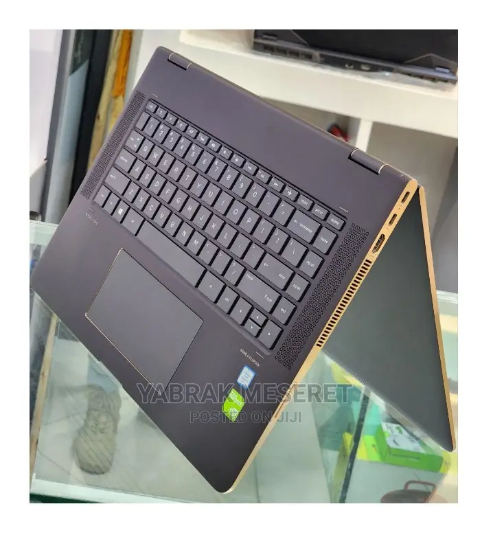 New Laptop HP Spectre X360 16GB Intel Core I7 SSD 512GB