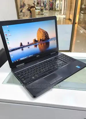 New Laptop Dell Latitude 15 E5540 4GB Intel Core I5 HDD 500GB