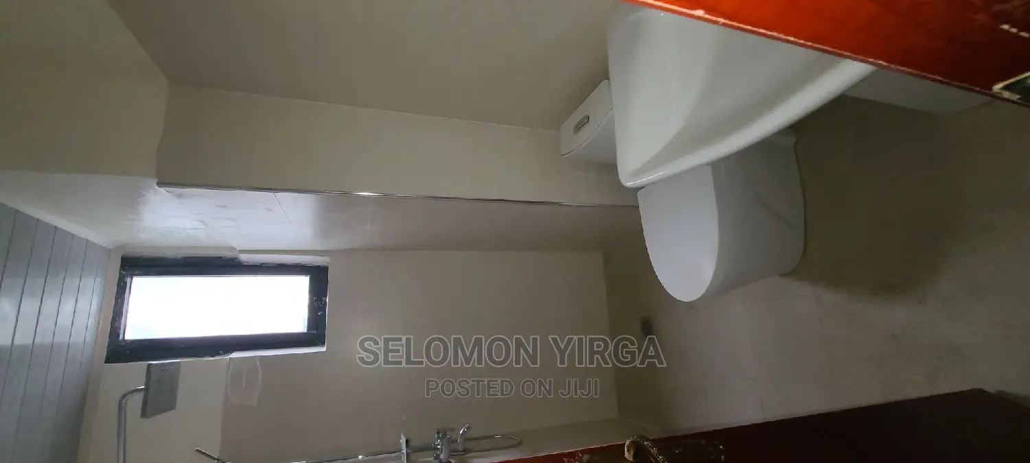 1bdrm Apartment in አድስ አበባ, Bole for sale