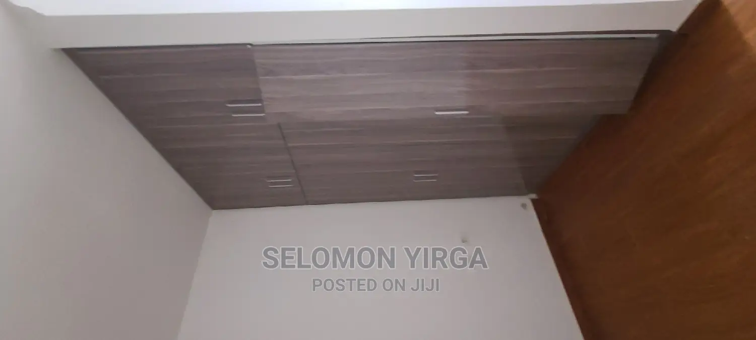 2bdrm Apartment in አድስ አበባ, Bole for rent