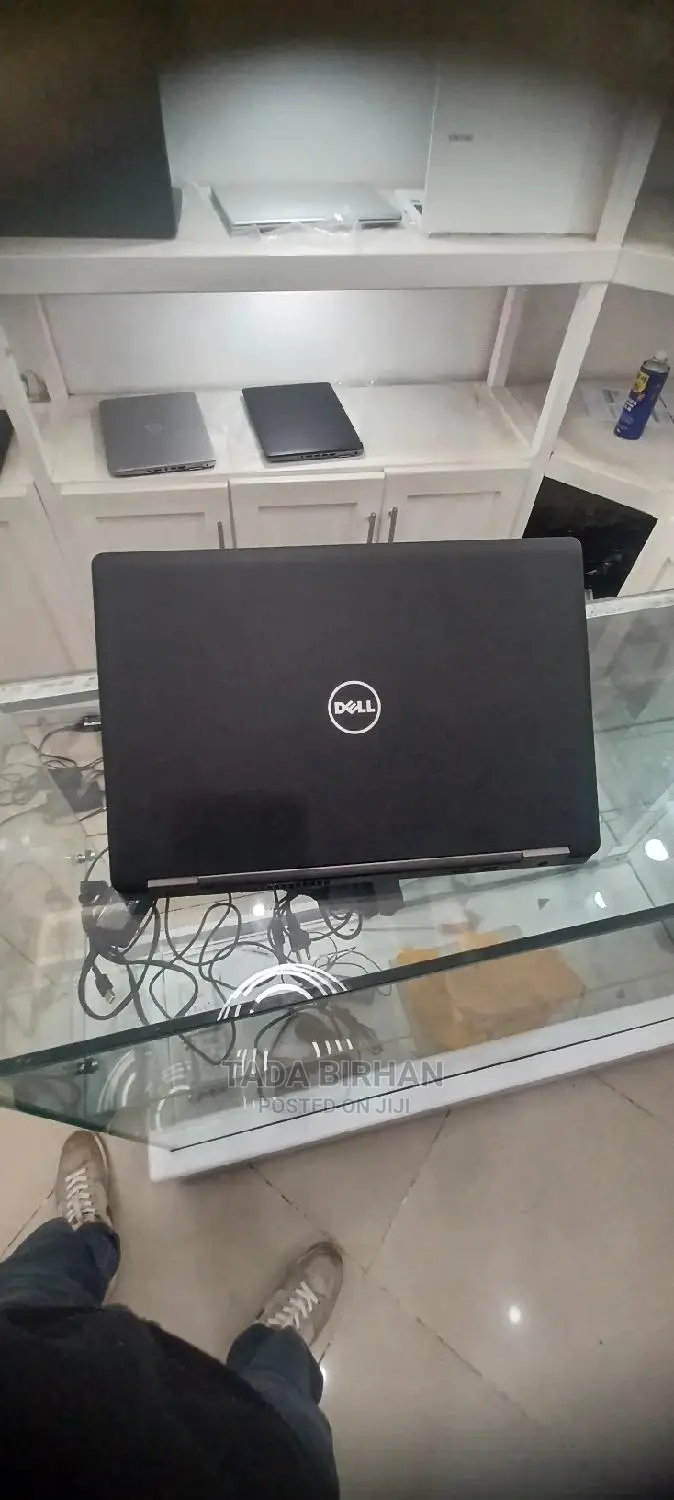 Laptop Dell Latitude 5310 16GB Intel Core I5 SSD 256GB