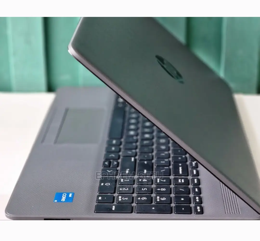 New Laptop HP Stream Notebook 8GB Intel Core I5 SSD 512GB