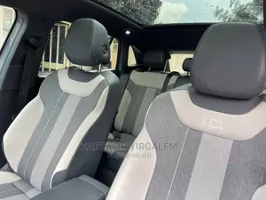 Volkswagen ID.4 2022 Silver