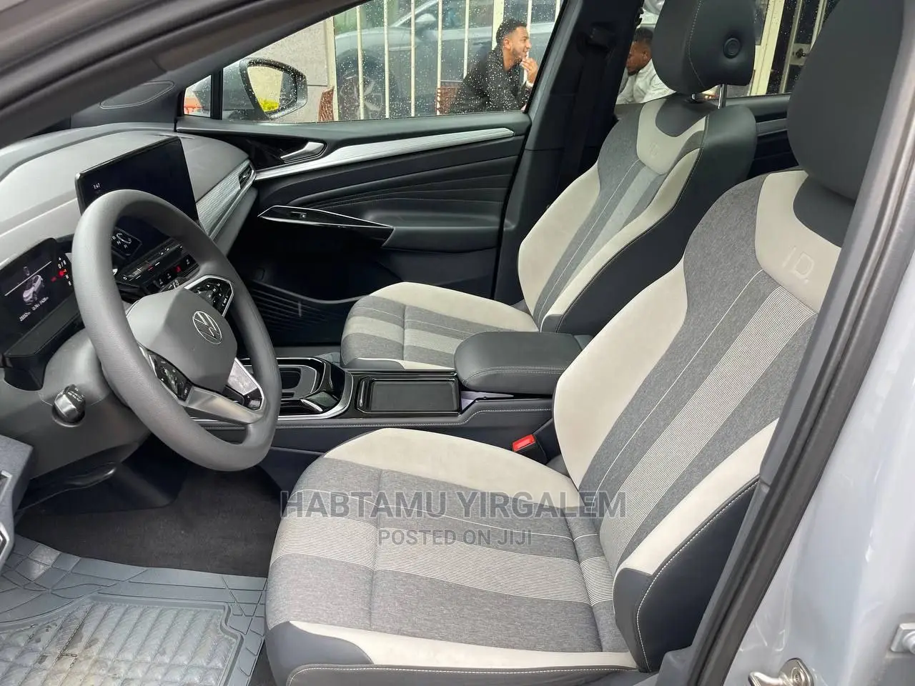 Volkswagen ID.4 2022 Silver