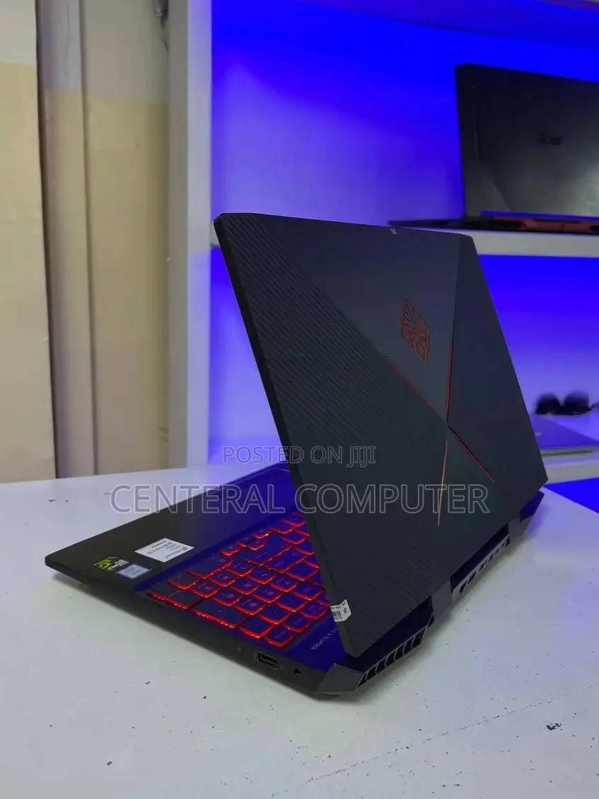 New Laptop HP Omen X 8GB Intel Core I5 HDD+SSD 1T