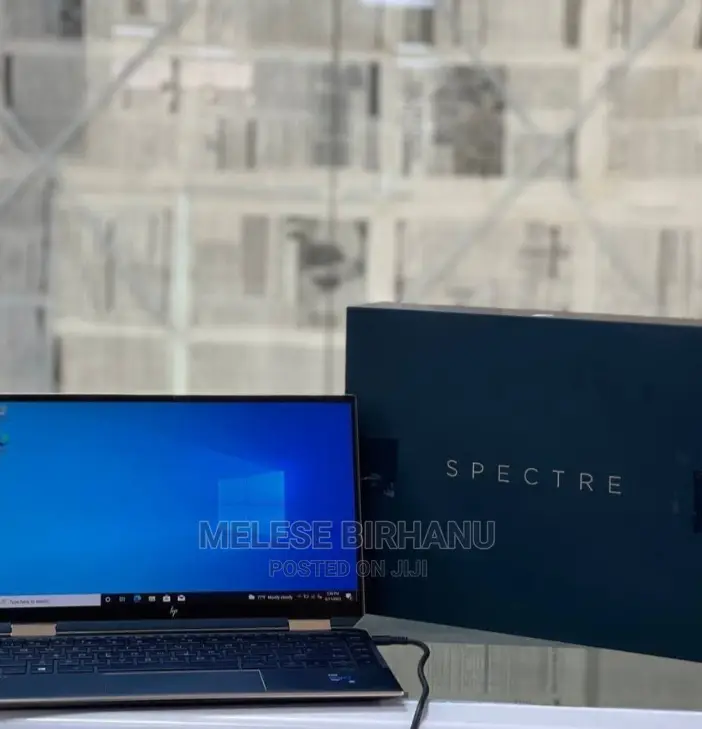 New Laptop HP Spectre 16GB Intel Core i7 SSD 1T