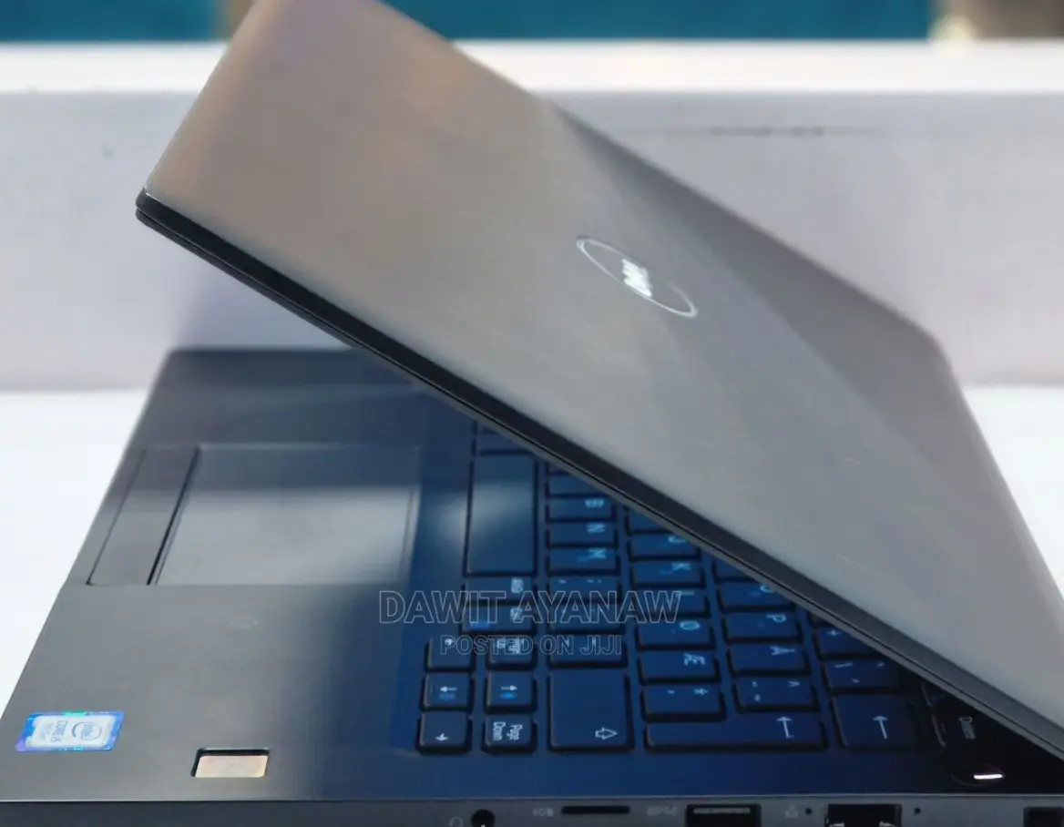 New Laptop Dell Latitude 5480 8GB Intel Core I5 SSD 256GB