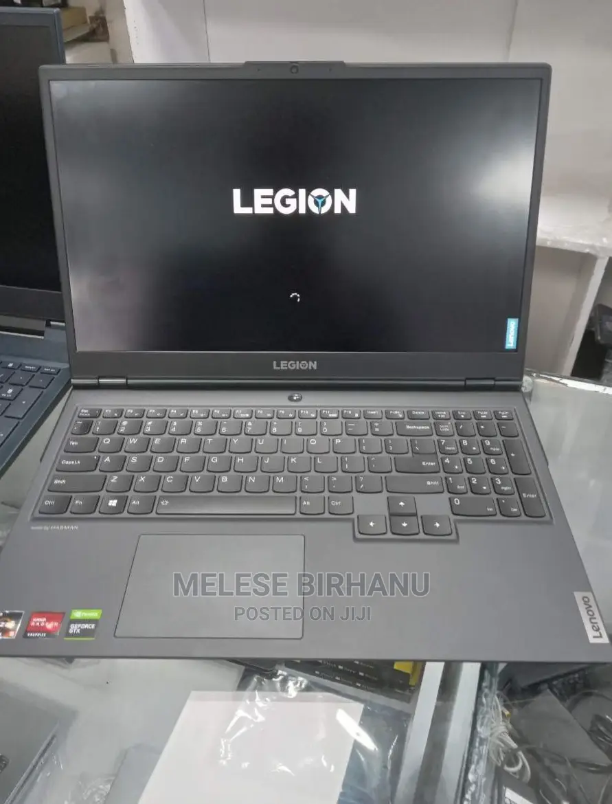 New Laptop Lenovo Legion 5 8GB AMD Ryzen 5 SSHD+SSD 256GB