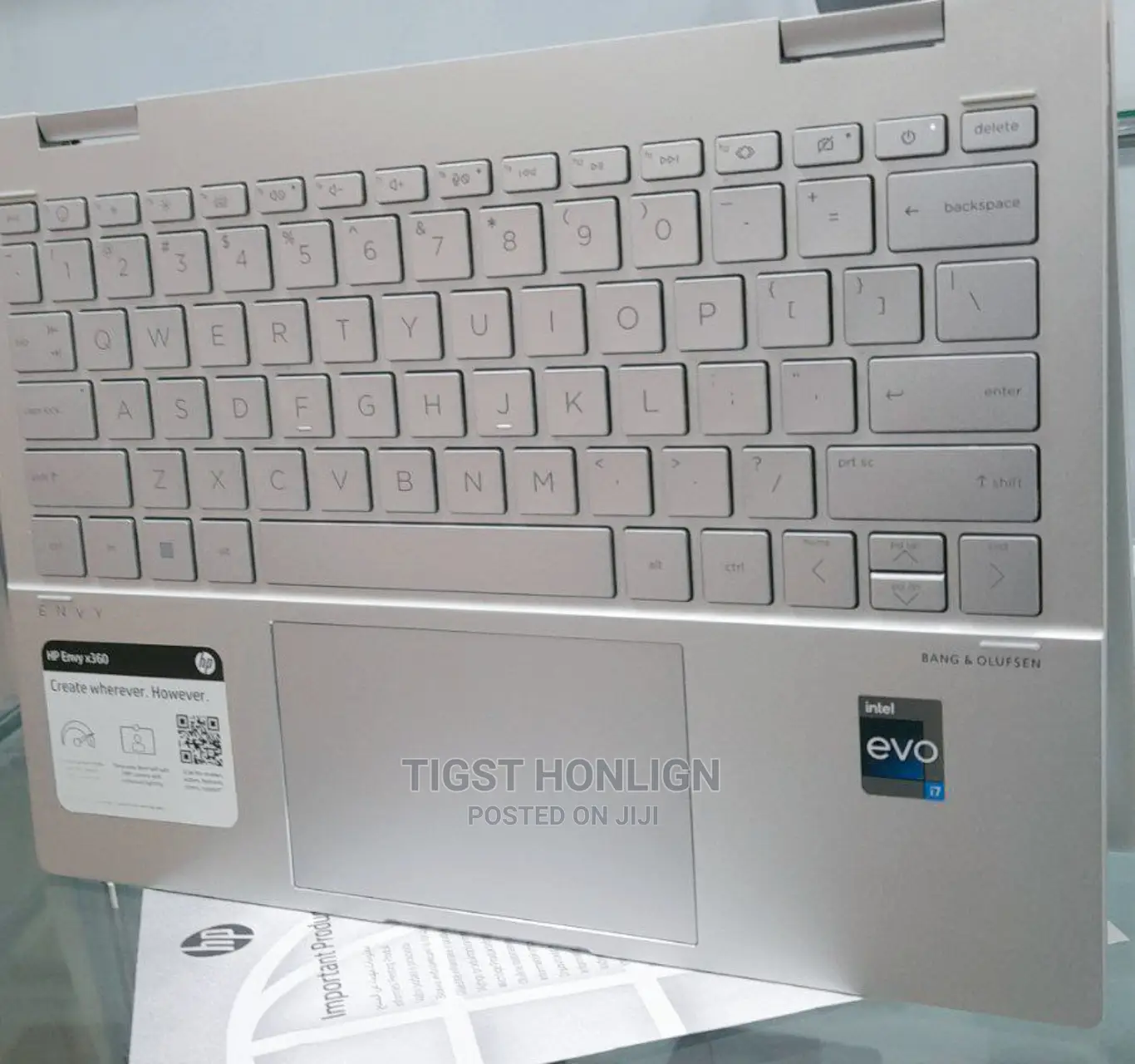 New Laptop HP Envy X360 8GB Intel Core I7 SSD 512GB