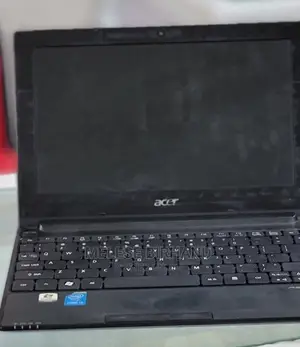 Laptop Acer Aspire 10E Switch SW3 013 4GB Intel Core i3 HDD 320GB