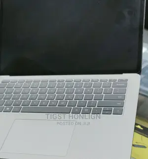New Laptop Microsoft Surface 16GB Intel Core I7 SSD 1T