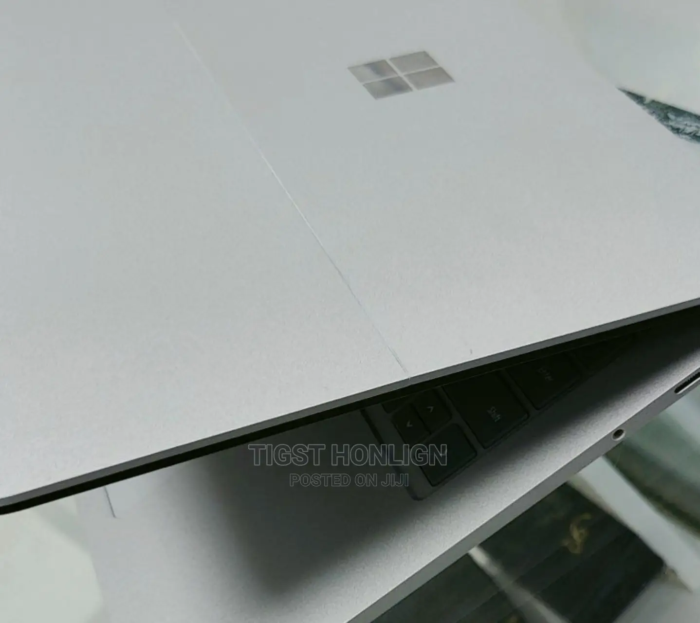 New Laptop Microsoft Surface 16GB Intel Core I7 SSD 1T