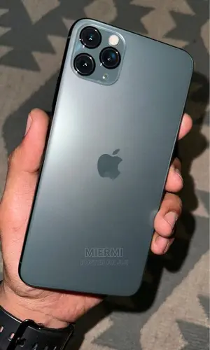 Photo - Apple iPhone 11 Pro Max 256 GB Green