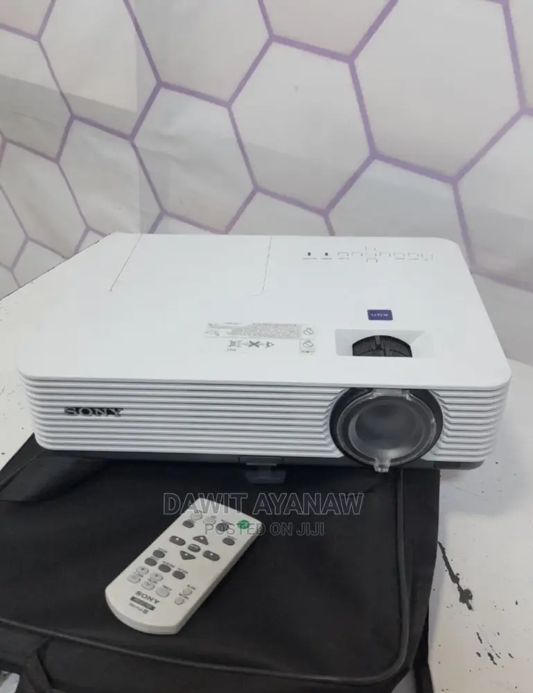 Sony Projector Dx_221