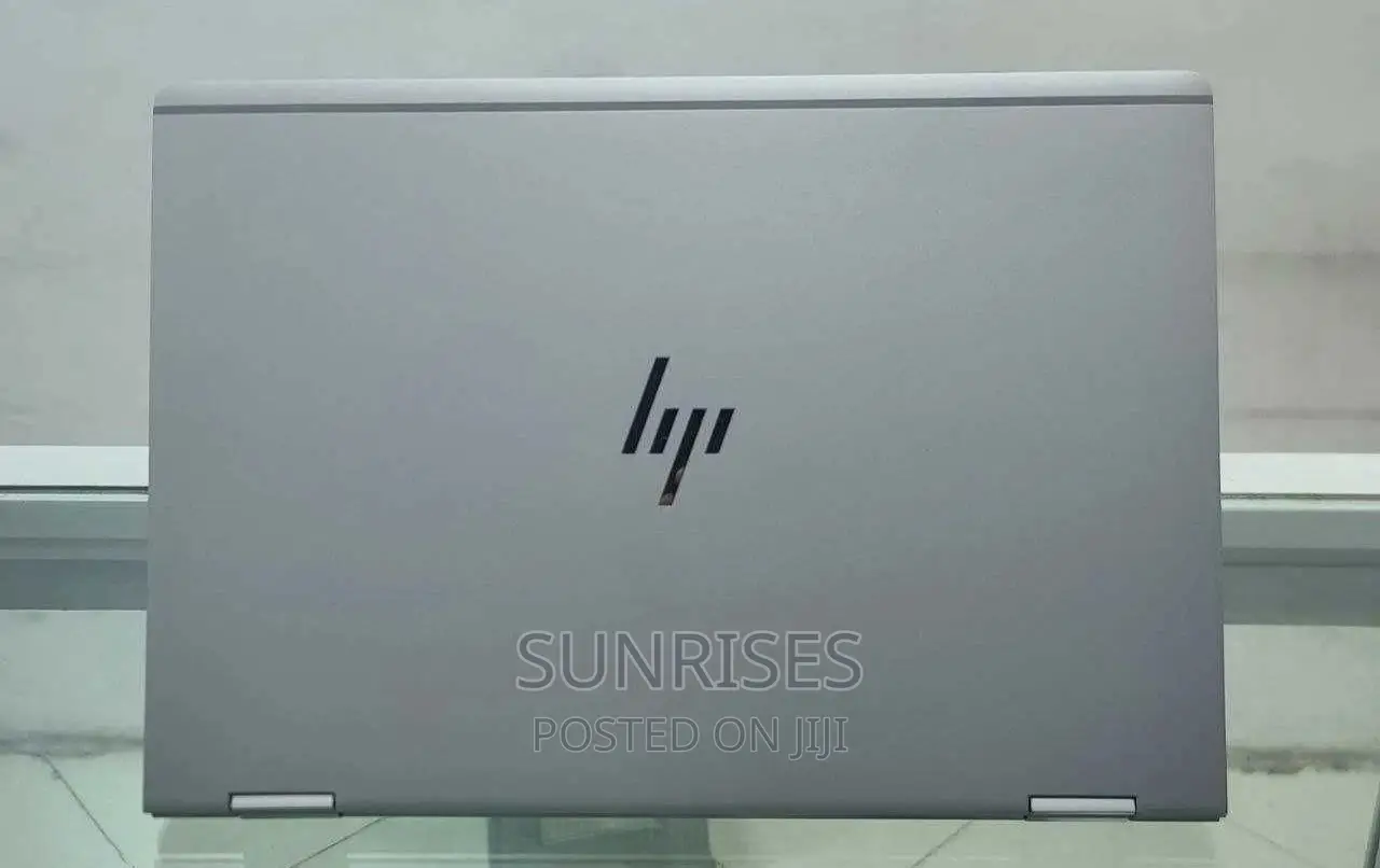 New Laptop HP X360 310 G2 16GB Intel Core I5 SSD 512GB