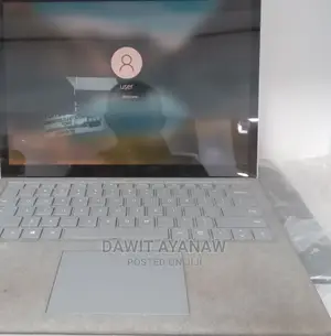 New Laptop Microsoft Surface 8GB Intel Core I5 SSD 128GB