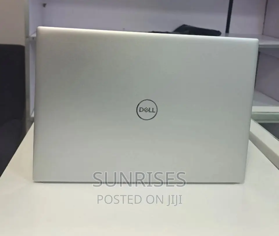 New Laptop Dell Inspiron 15 16GB Intel Core I7 SSD 512GB