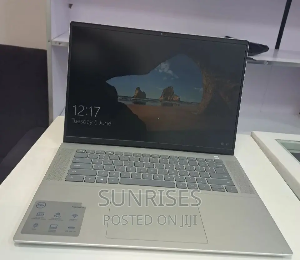 New Laptop Dell Inspiron 15 16GB Intel Core I7 SSD 512GB