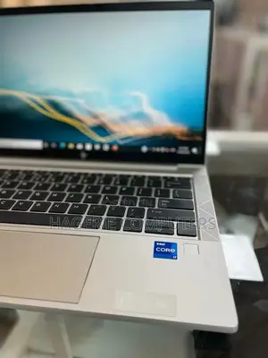 New Laptop HP EliteBook 830 G8 16GB SSD 512GB