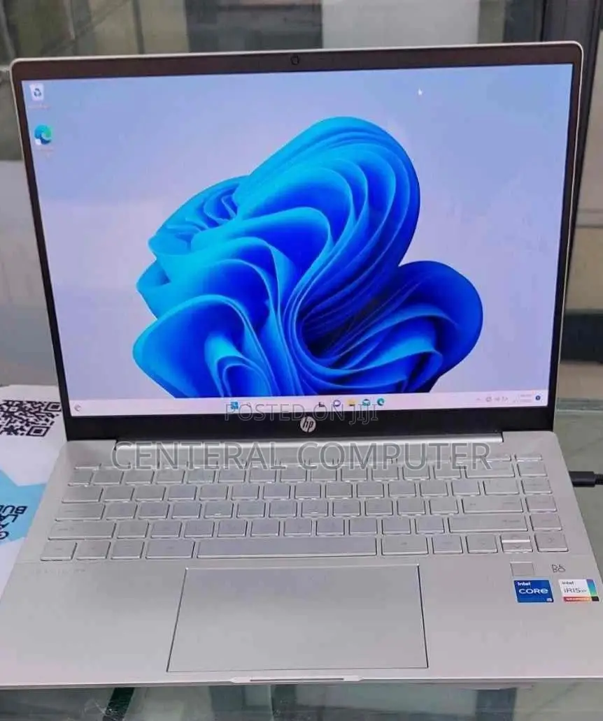 New Laptop HP 16GB Intel Core I5 SSD 512GB