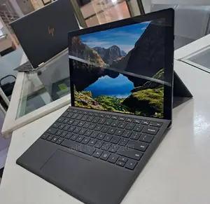 Photo - New Laptop Microsoft Surface Pro 6 8GB Intel Core i5 SSD 256GB