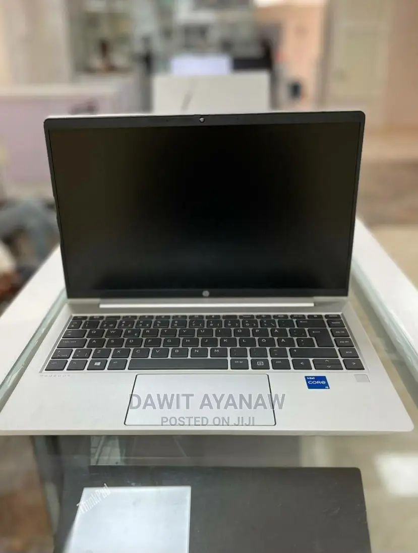New Laptop HP EliteBook 830 G8 16GB Intel Core i7 SSD 512GB