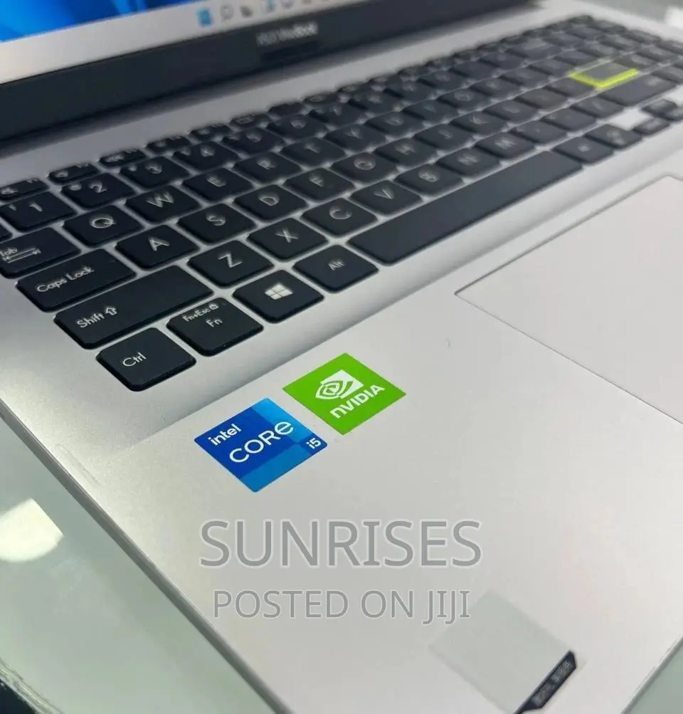 New Laptop Asus VivoBook 15 X540NA 16GB Intel Core I5 SSD 512GB