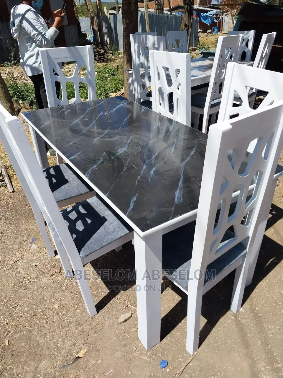 የምግብ ጠረጴዛዎች