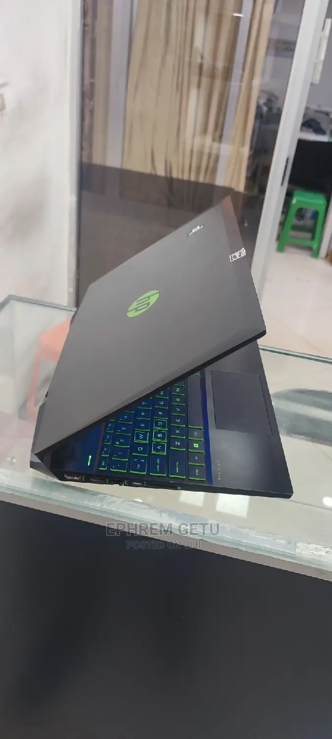 New Laptop HP Pavilion 15 16GB Intel Core I5 SSD 1T