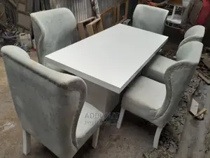 Photo - መመገቢያ ጠረጴዛ/Dining Table