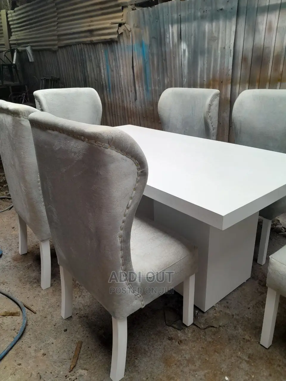 መመገቢያ ጠረጴዛ/Dining Table