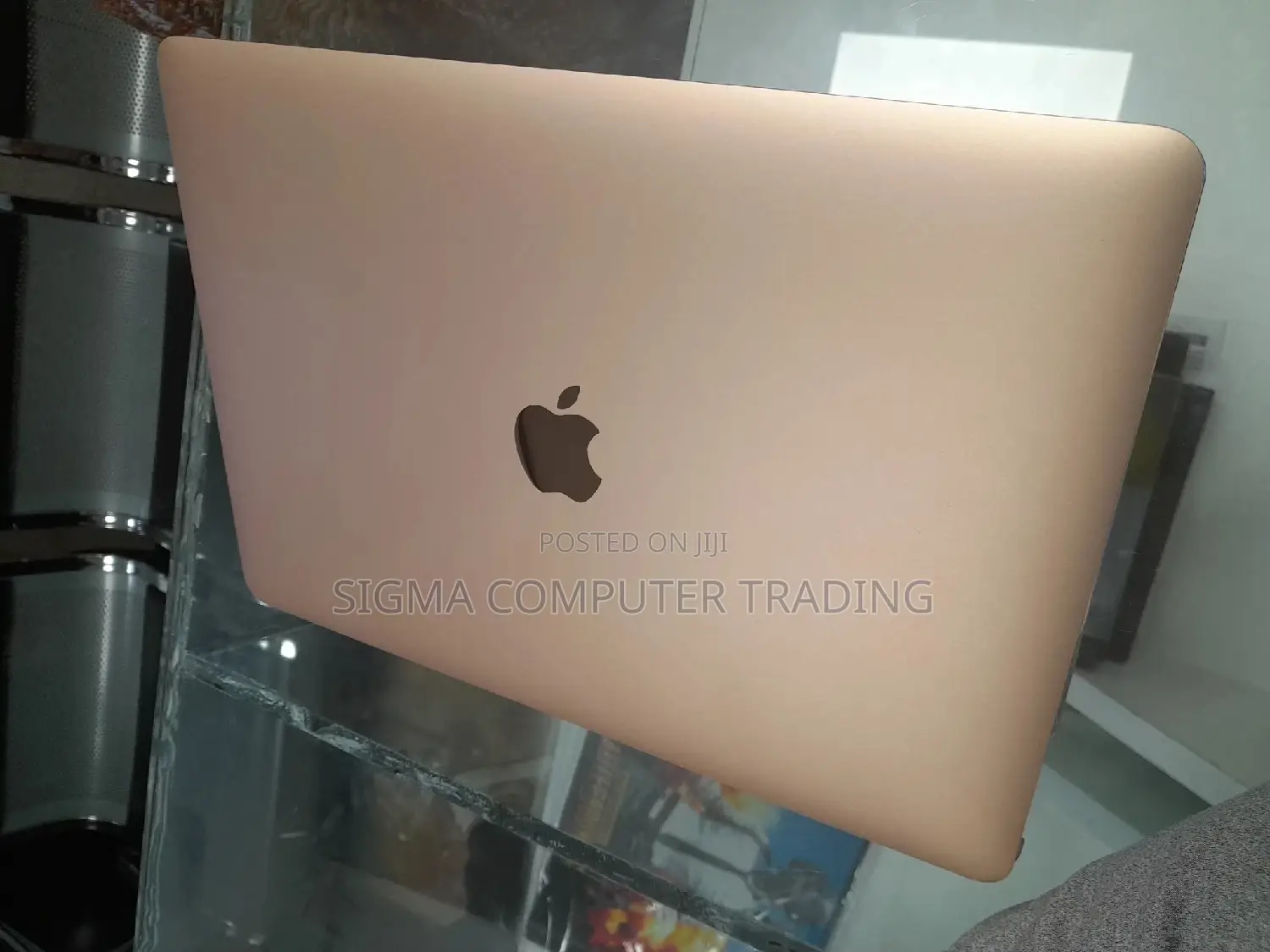 New Laptop Apple MacBook Air 2020 M1 8GB Apple M1 SSD 512GB