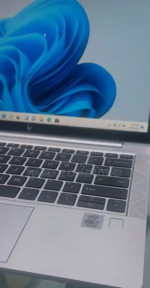 New Laptop HP EliteBook 830 16GB SSD 512GB