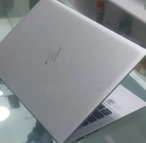 New Laptop HP EliteBook 830 G8 16GB Intel Core I7 SSD 512GB