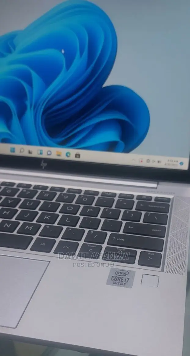 New Laptop HP EliteBook 830 G8 16GB Intel Core I7 SSD 512GB