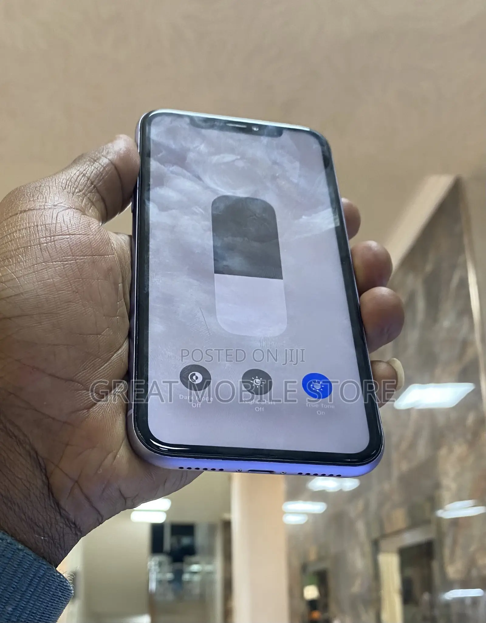 Apple iPhone 11 64 GB Purple