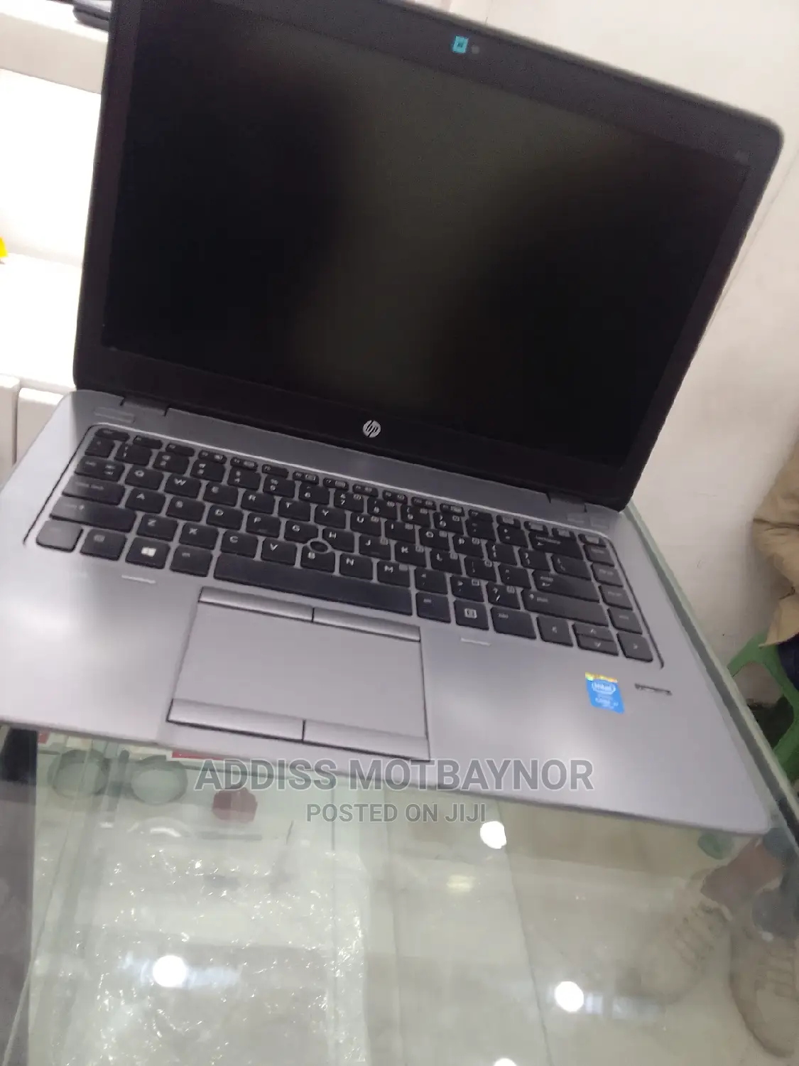 New Laptop HP 14-Dq2031tg 8GB Intel Core I7 HDD 1T