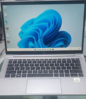 New Laptop HP EliteBook 830 G8 16GB Intel Core i7 SSD 512GB