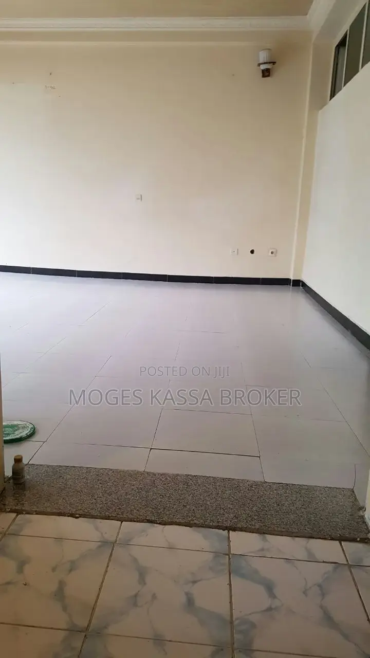 ሰሚት ፍየል ቤት አፓርታማ 3ኛ ወለል