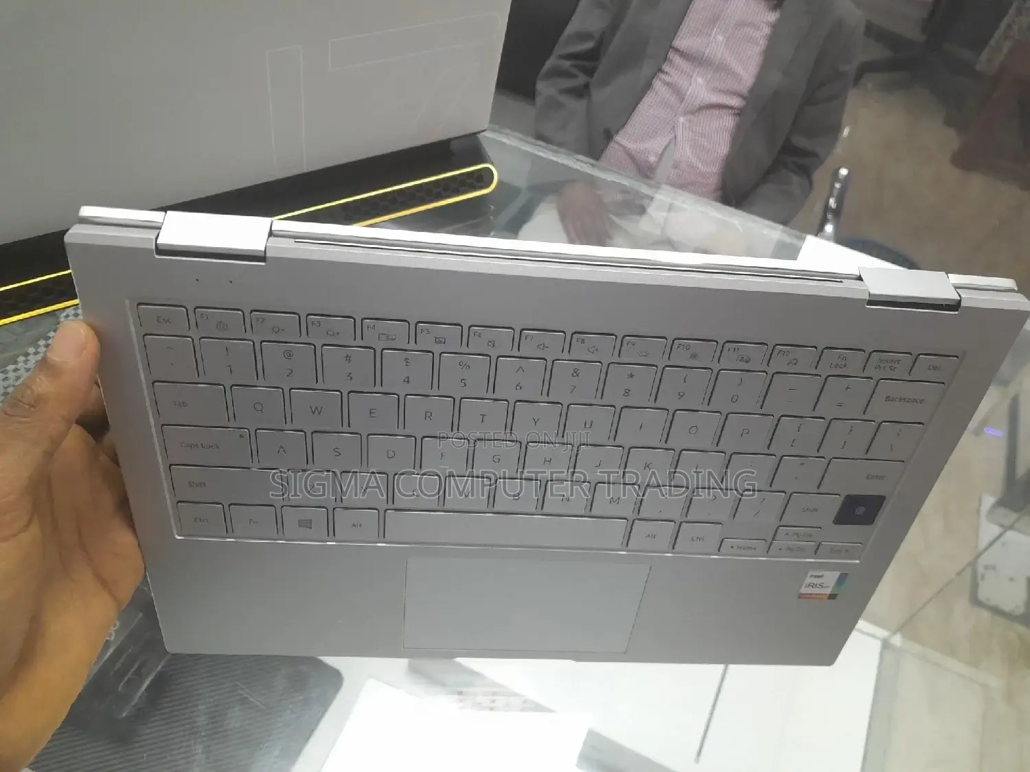 New Laptop Samsung Galaxy Book 2 16GB Intel Core I7 SSD 512GB