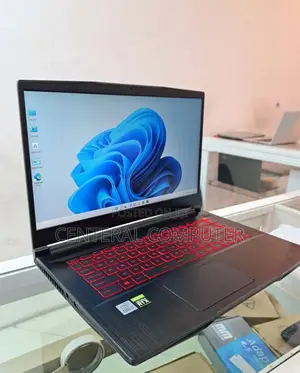 New Laptop MSI 16GB Intel Core I7 SSD 512GB