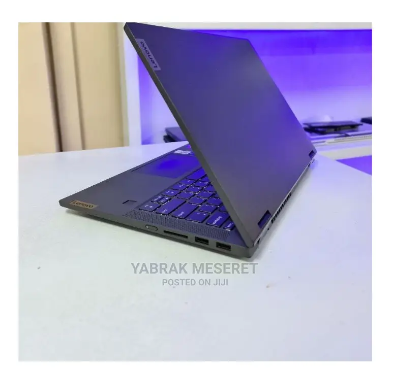 New Laptop Lenovo Flex 5 16GB AMD Ryzen 7 SSD 512GB