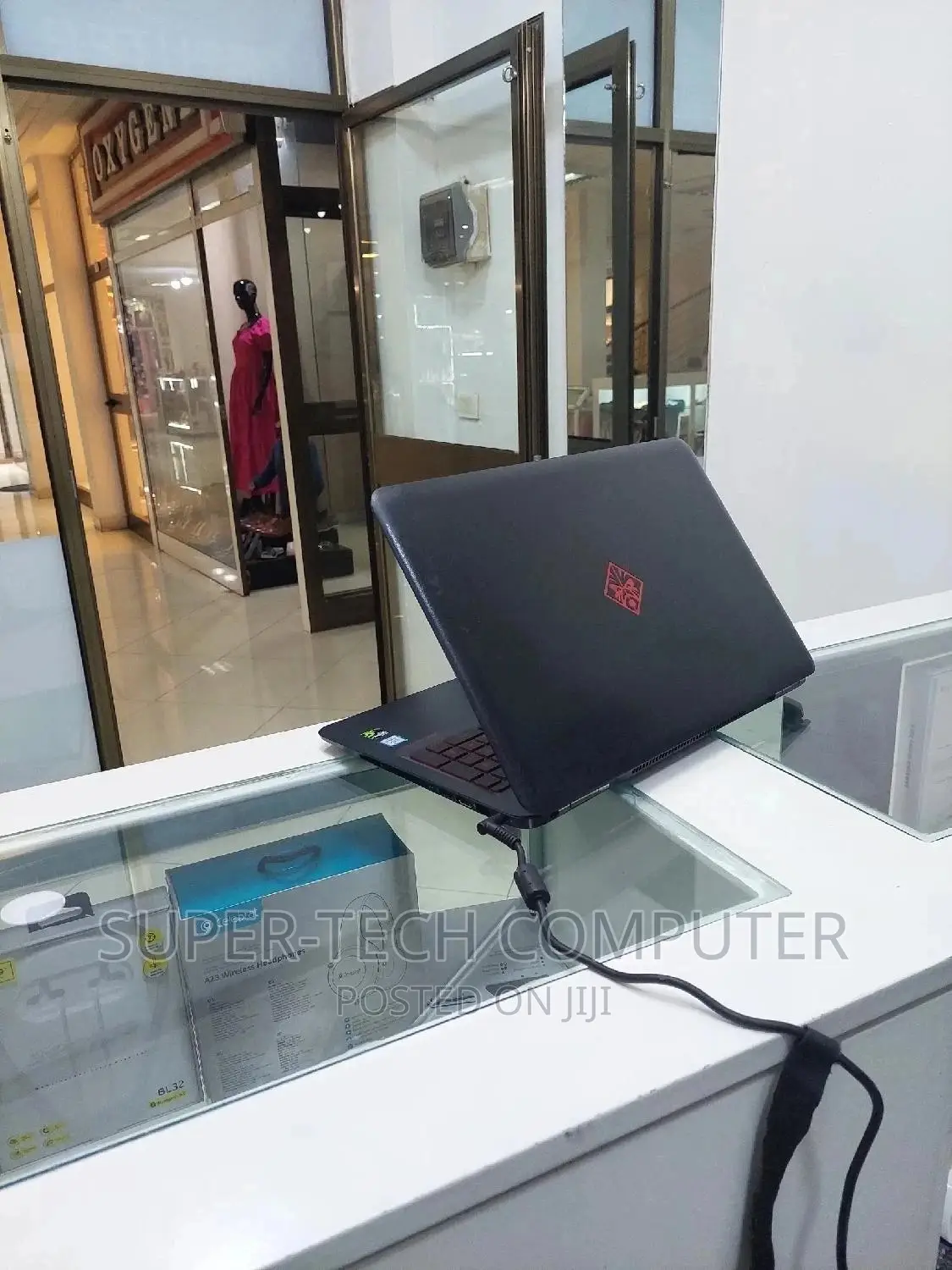 New Laptop HP Omen X 8GB Intel Core I5 HDD 1T