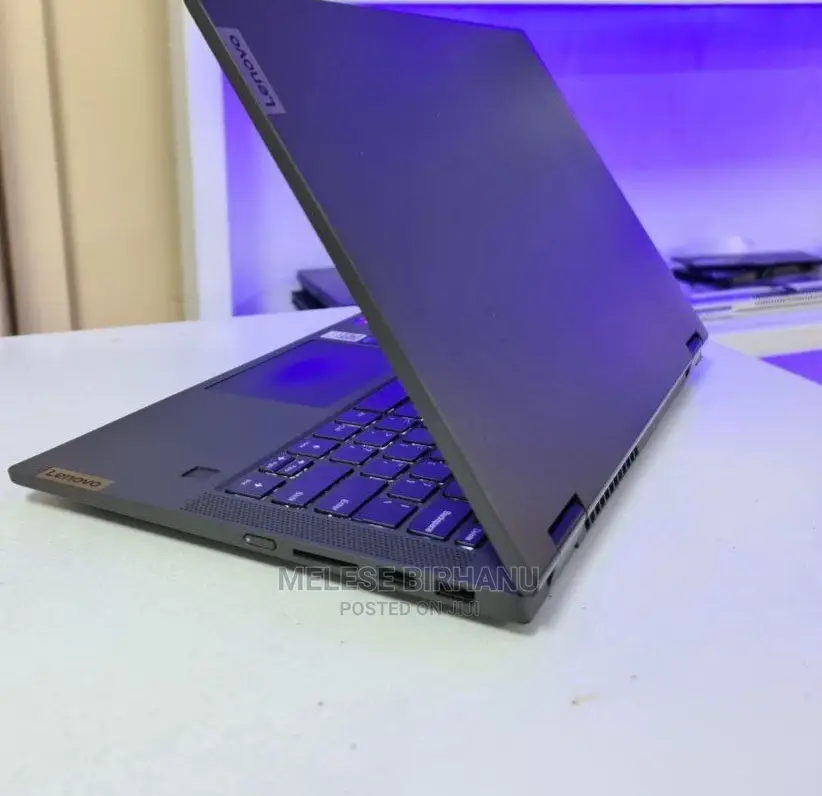 New Laptop Lenovo 16GB AMD Ryzen 7 SSD 512GB