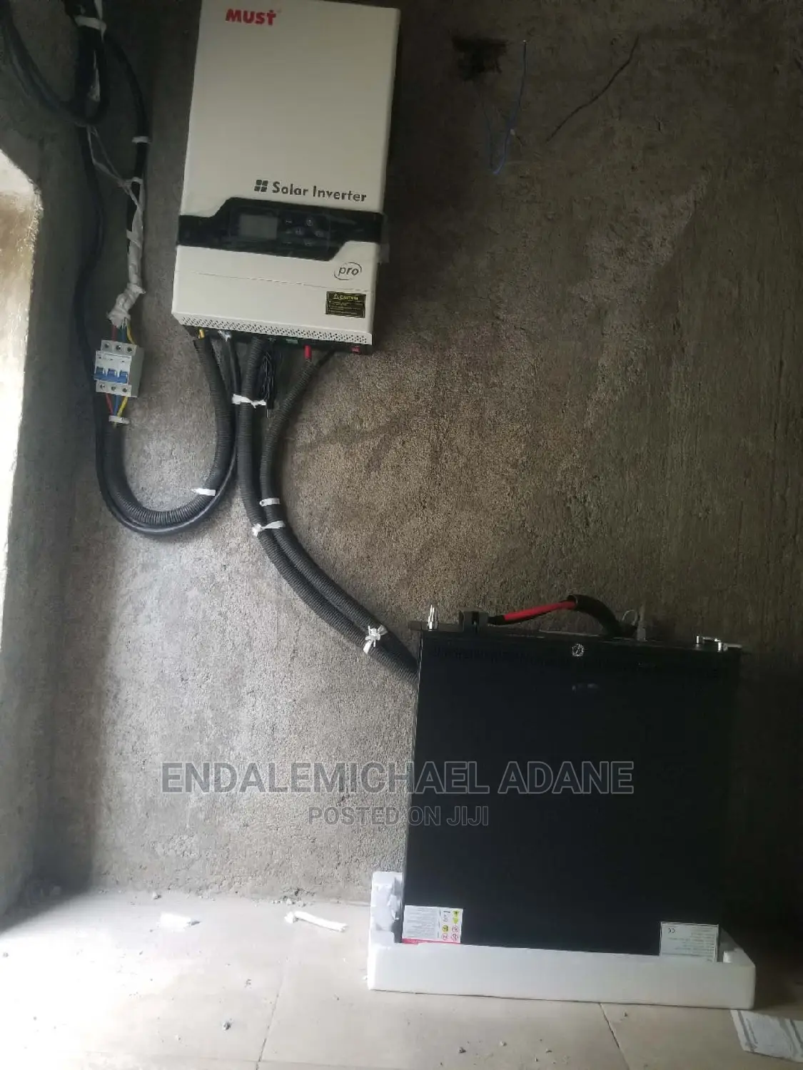 Rechargeable Solar Lithium_oin Battery