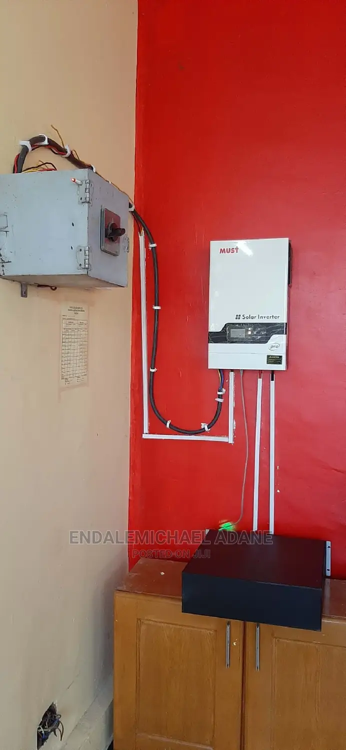 Rechargeable Solar Lithium_oin Battery