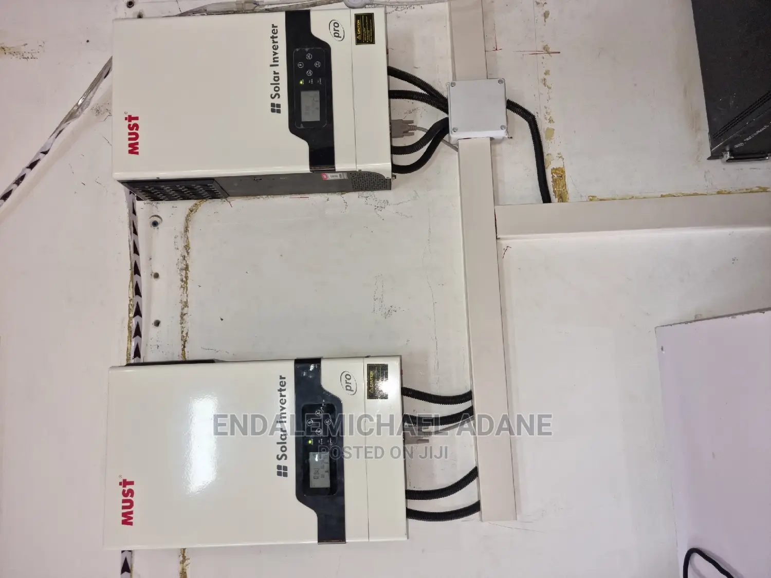 Rechargeable Solar Lithium_oin Battery